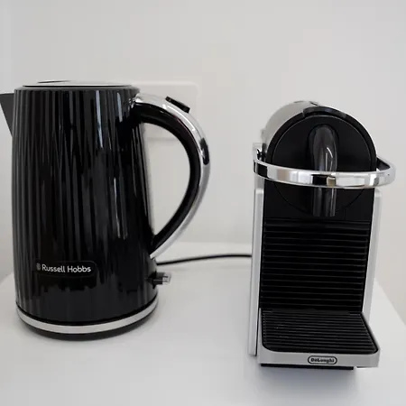 Fm Πανσιόν 3*