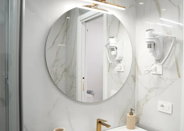 Πανσιόν Fm 3*